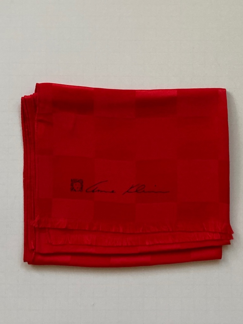 Anne Klein For The Vera Companies Vintage All Silk 31" x 52" Scarf/Red Check